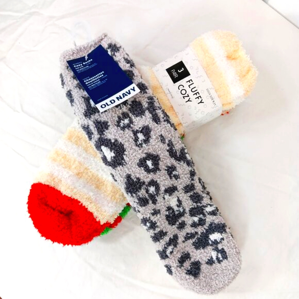 NWT Fleece Cozy Socks 2 Packs 4 Pairs Women's Size 9-11 - Picture 5 of 11